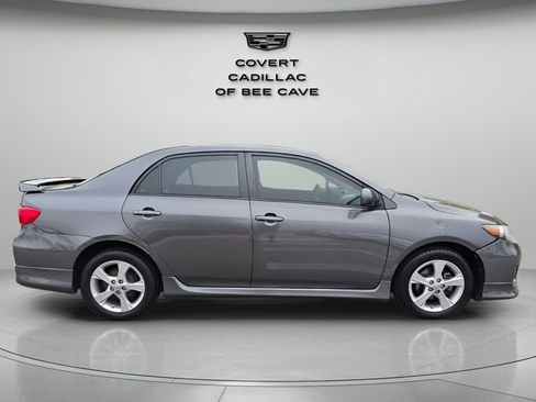 Used 2013 Toyota Corolla S image 11
