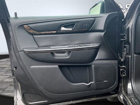 Used 2015 GMC Acadia Denali image 10