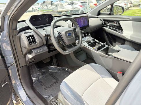 Used 2024 Subaru Solterra AWD/4WD image 2