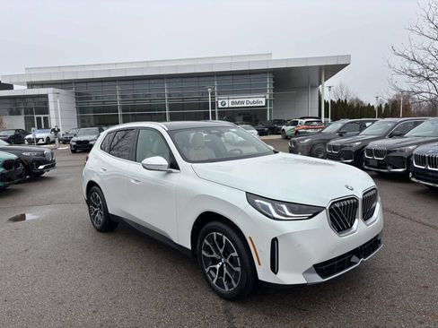 Used 2026 BMW X3 xDrive30i w/ Premium Package AWD/4WD image 1