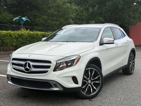 Used 2016 Mercedes-Benz GLA 250 image 1