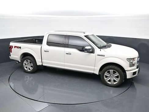 Used 2017 Ford F150 Platinum w/ Equipment Group 701A Luxury AWD/4WD image 11