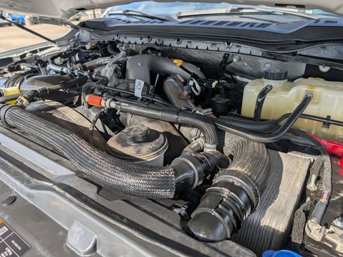 Used 2023 Ford F350 Lariat w/ Lariat Ultimate Package AWD/4WD image 26