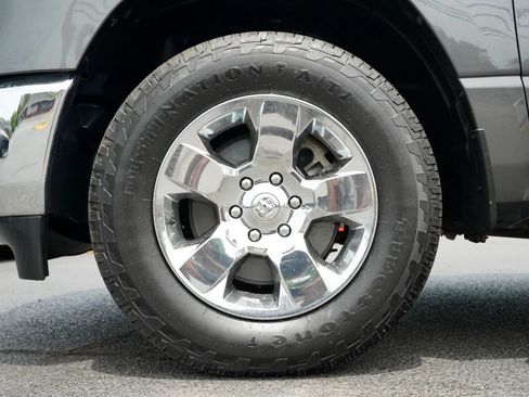 Used 2021 RAM 1500 Big Horn AWD/4WD image 16