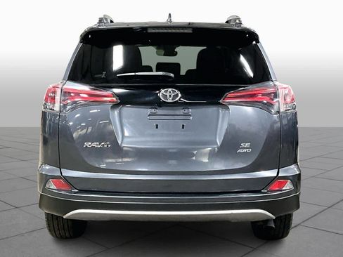 Certified 2017 Toyota RAV4 SE image 4