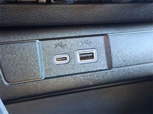 Used 2024 GMC Canyon AT4 w/ AT4 Premium Package image 23