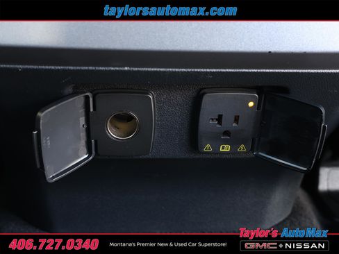 Used 2024 Ford F250 Lariat w/ Tremor Off-Road Package image 35