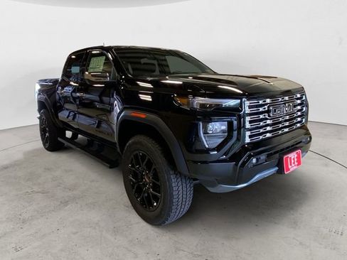 New 2026 GMC Canyon Denali w/ LPO, Denali Black Edition image 8