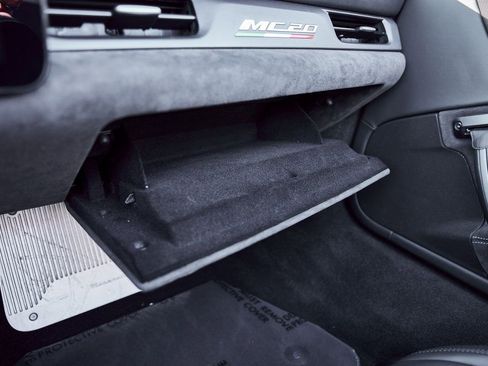 Used 2024 Maserati MC20 Cielo RWD image 73