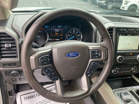 Used 2019 Ford Expedition XLT w/ Equipment Group 202A image 18