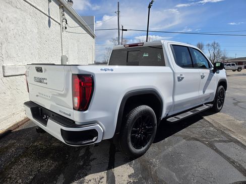 New 2026 GMC Sierra 1500 Elevation w/ Elevation Premium Package image 4