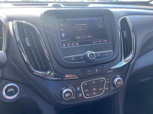 Certified 2022 Chevrolet Equinox RS w/ LPO, Floor Liner Package image 16