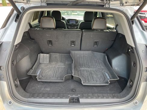 Used 2023 GMC Terrain AT4 image 46