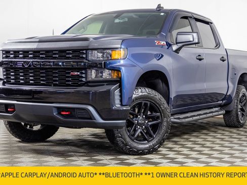 Used 2019 Chevrolet Silverado 1500 Custom Trail Boss w/ Custom Convenience Package AWD/4WD image 2