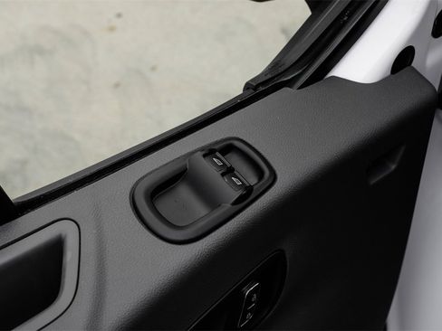 Used 2023 Ford Transit 250 Base image 37