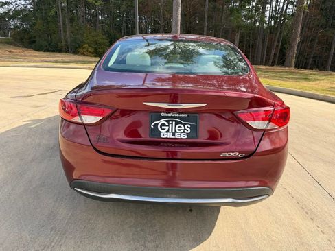 Used 2015 Chrysler 200 C image 4