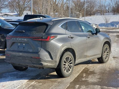 Used 2022 Lexus NX 250 Premium Sport Utility image 2