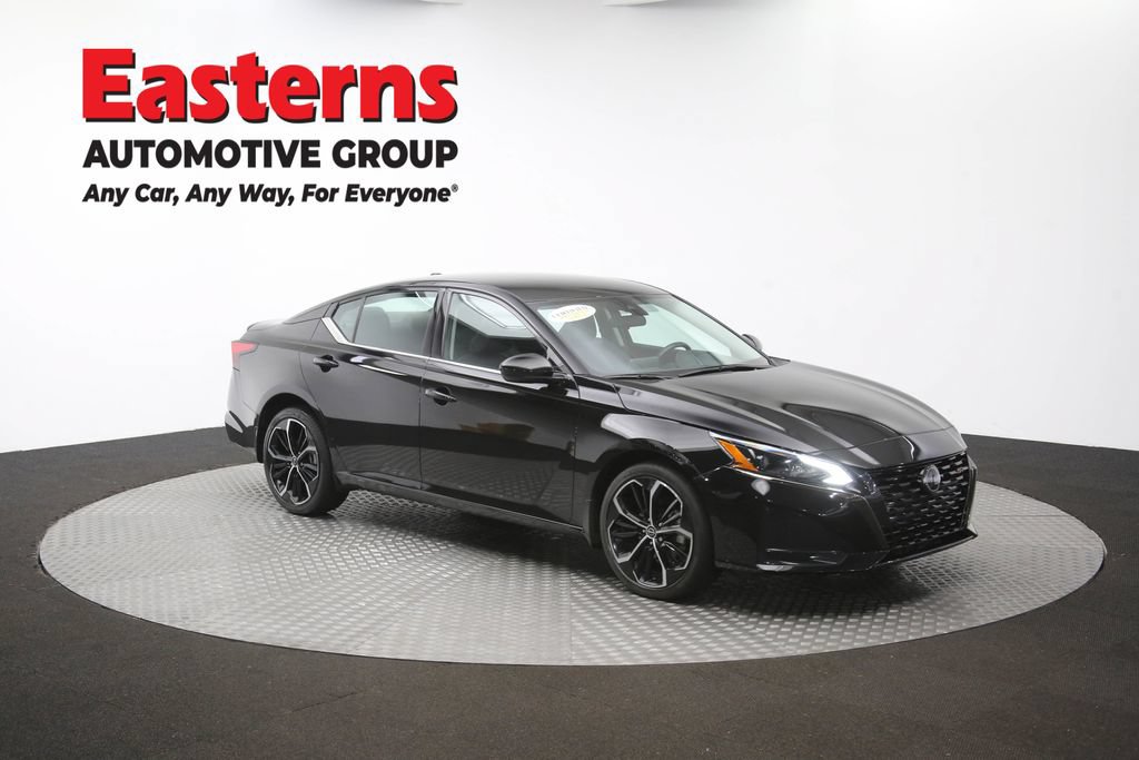 Used 2023 Nissan Altima 2.5 SR AWD/4WD image 54
