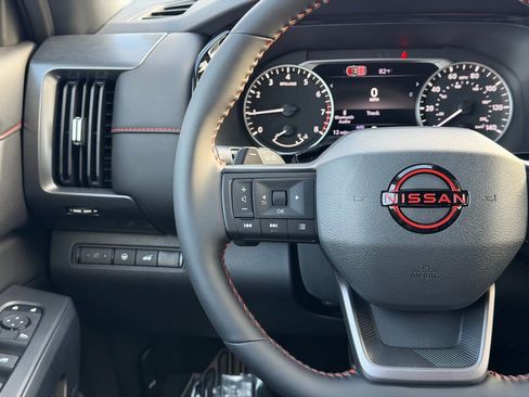 New 2026 Nissan Pathfinder Rock Creek image 30