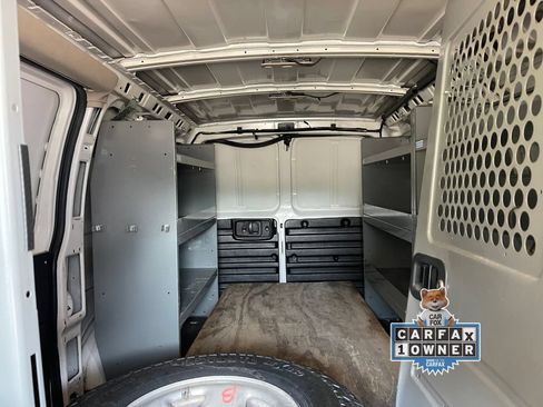 Used 2016 GMC Savana 2500 RWD image 13