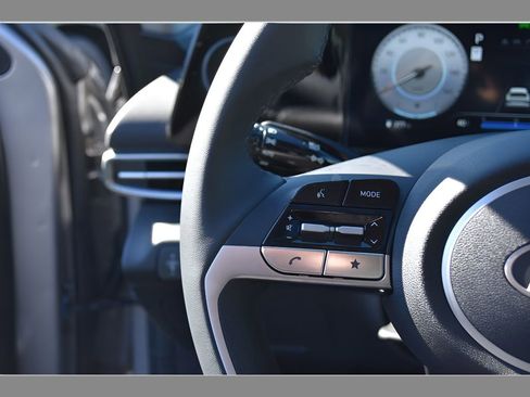 New 2026 Hyundai Elantra Limited FWD image 19
