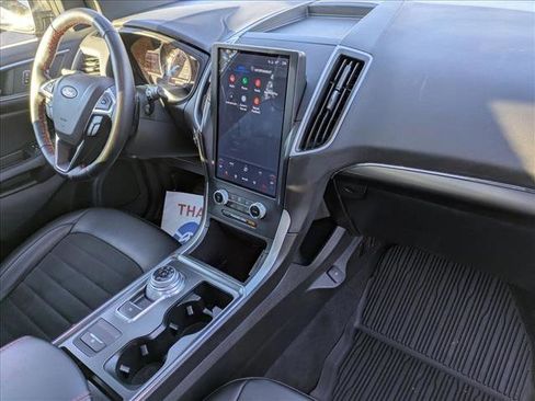 Certified 2022 Ford Edge ST-Line w/ Class II Trailer Tow Package image 26