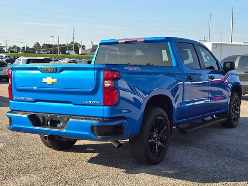 Used 2025 Chevrolet Silverado 1500 Custom AWD/4WD image 5