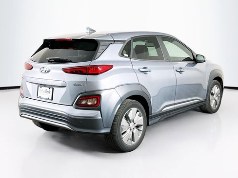 Used 2021 Hyundai Kona Ultimate w/ Cargo Package FWD image 9