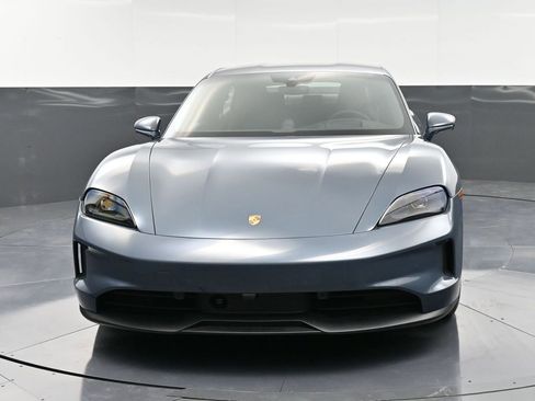 New 2025 Porsche Taycan image 11