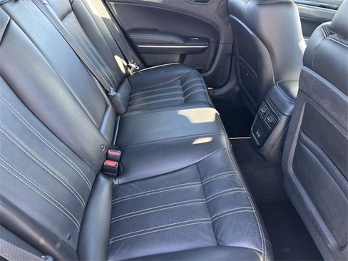 Used 2022 Chrysler 300 S image 9