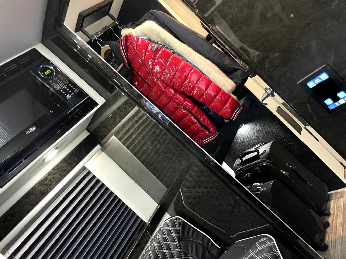 Used 2022 Mercedes-Benz Sprinter 3500 image 10