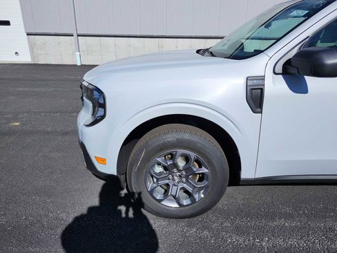 New 2025 Ford Maverick XLT FWD image 10