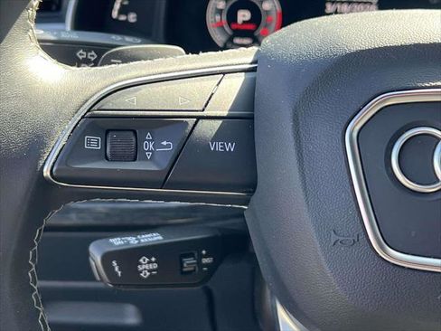 Used 2022 Audi Q8 Prestige image 22