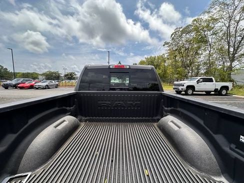 Used 2024 RAM 1500 Big Horn AWD/4WD image 16