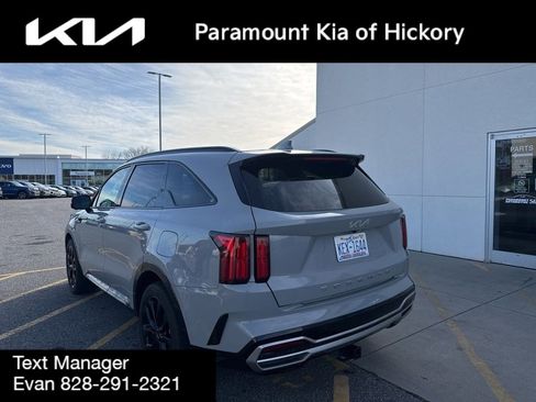 Used 2022 Kia Sorento SX image 6