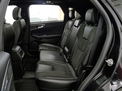 Used 2019 Ford Edge ST w/ Equipment Group 401A AWD/4WD image 20