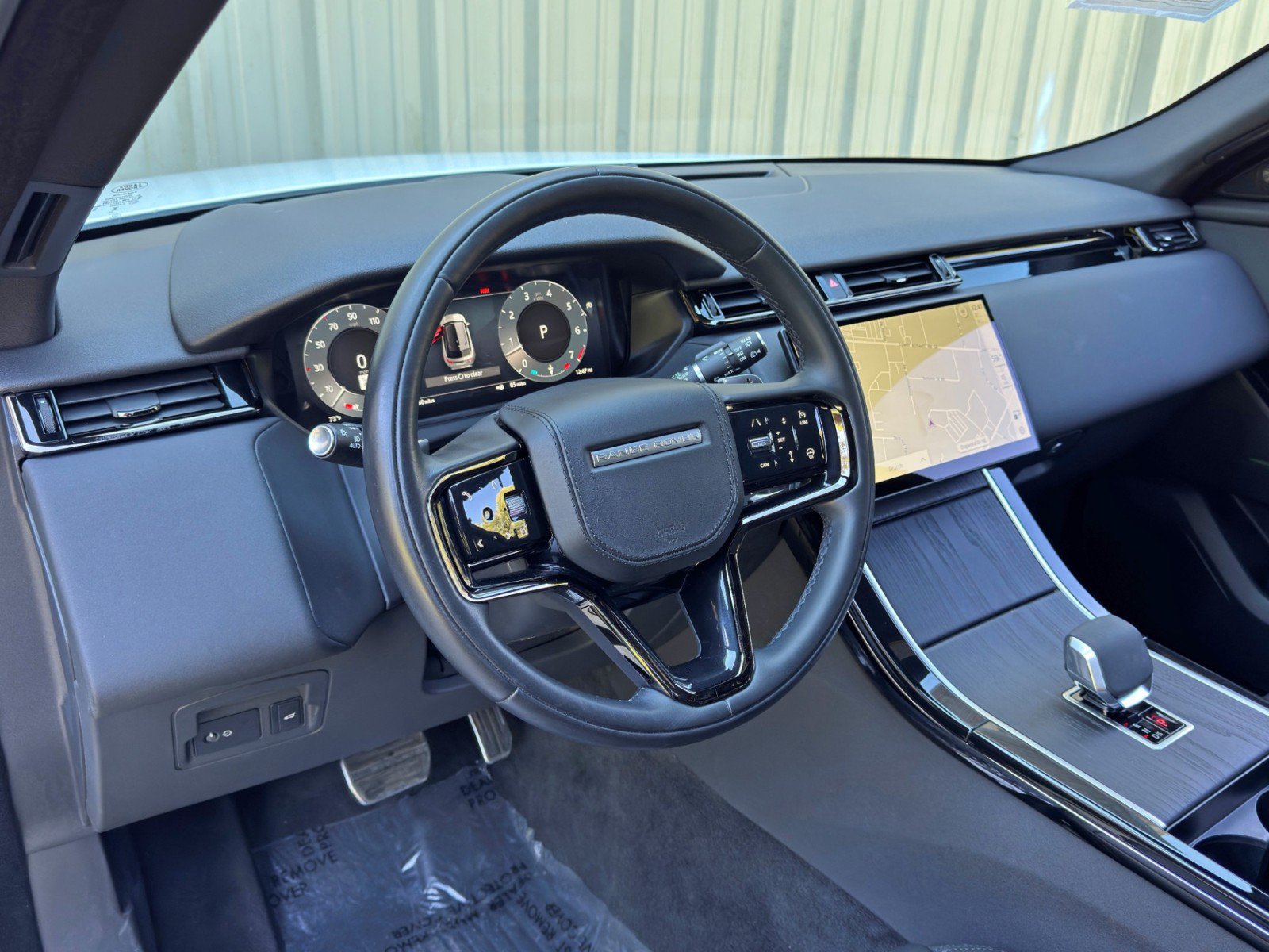 Used 2024 Land Rover Range Rover Velar Dynamic SE AWD/4WD image 14