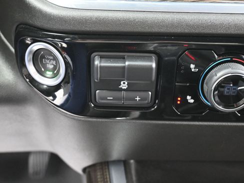 Used 2023 Chevrolet Silverado 1500 RST w/ Z71 Off-Road Package image 20