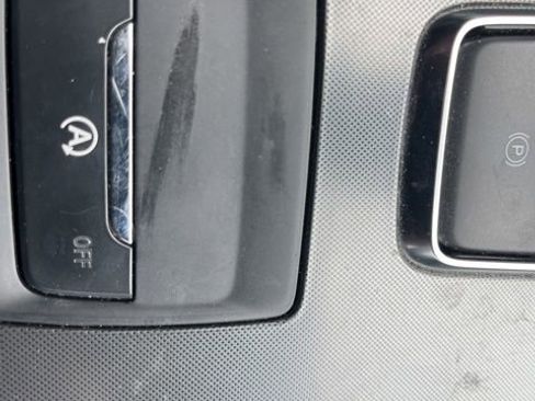 Used 2022 Ford Edge ST-Line image 15