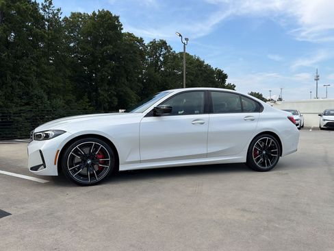 Used 2024 BMW M340i RWD image 2