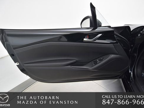 New 2025 MAZDA MX-5 Miata RF Grand Touring image 31