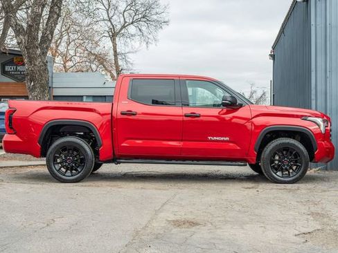 Used 2022 Toyota Tundra SR5 image 7