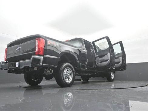 New 2026 Ford F250 XL w/ XL Driver Assist Package image 35