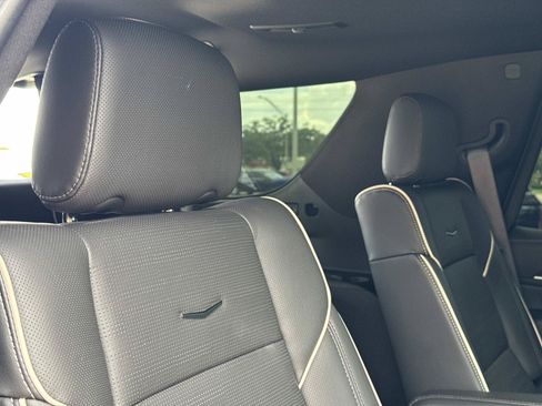 Used 2023 Cadillac Escalade Premium Luxury w/ LPO, Floor Liner Package AWD/4WD image 27