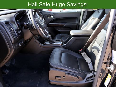 Used 2022 GMC Canyon Elevation w/ Elevation Premium Package AWD/4WD image 19