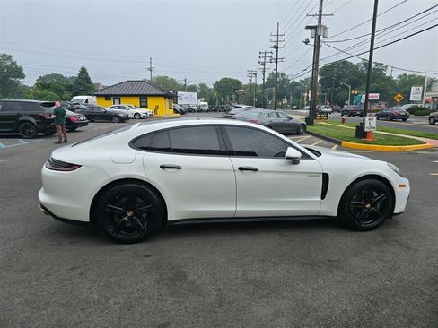 Used 2018 Porsche Panamera 4 AWD/4WD image 6
