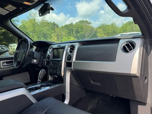 Used 2014 Ford F150 FX4 w/ Equipment Group 402A Luxury AWD/4WD image 19