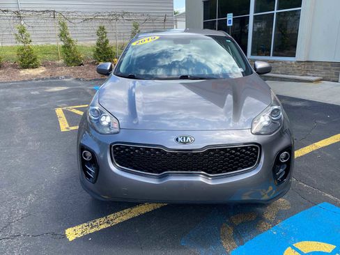 Used 2019 Kia Sportage LX AWD/4WD image 11