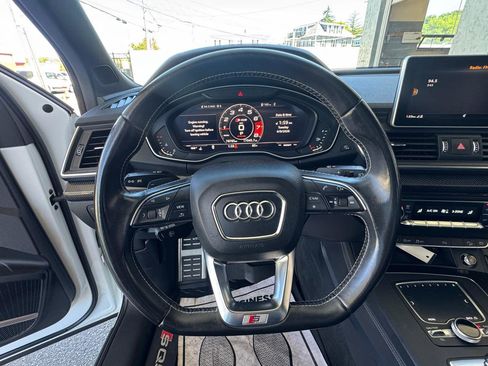 Used 2018 Audi SQ5 Premium Plus AWD/4WD image 17