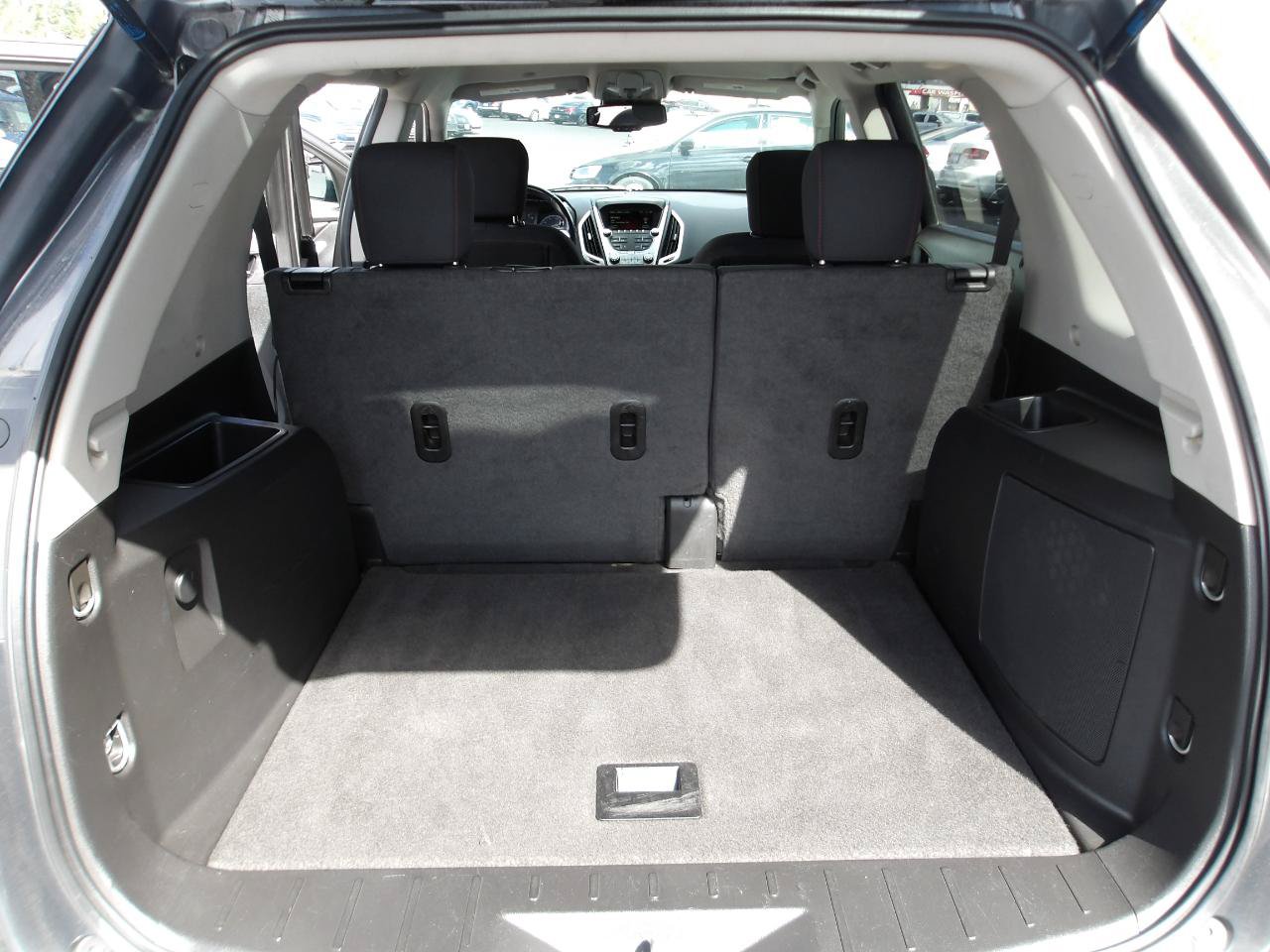 Used 2014 GMC Terrain SLE AWD/4WD image 11